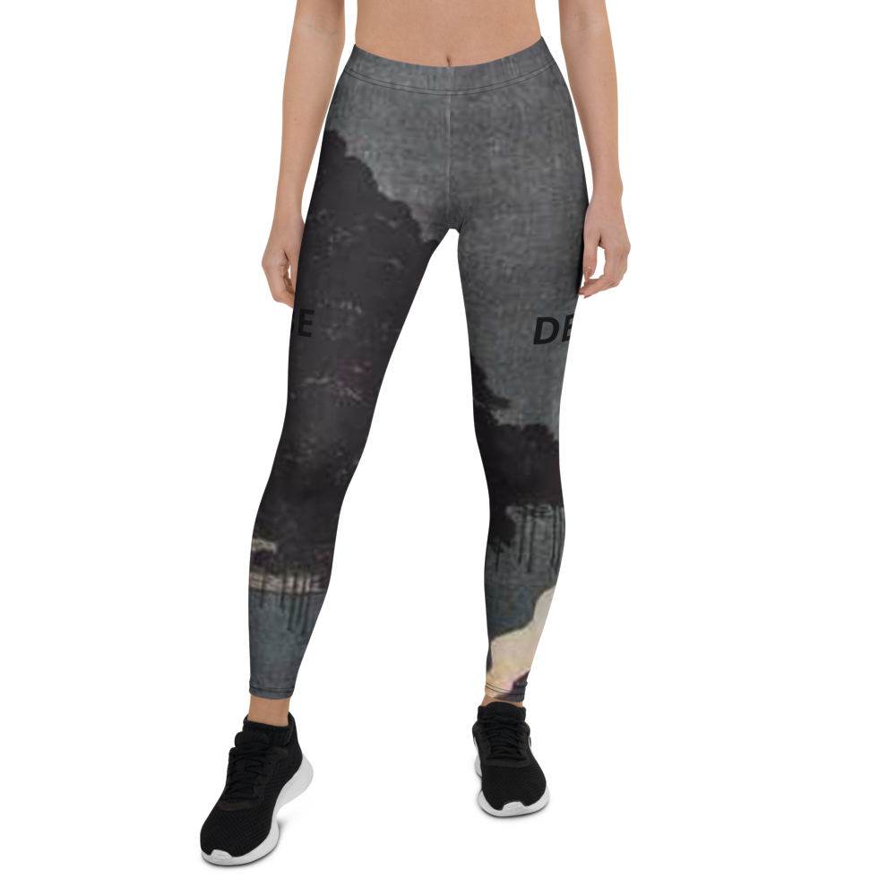 BabeDept high-waisted printed leggings on model posing – grayscale abstract design